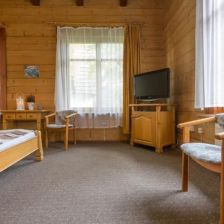 Pensjonat Lipowy Dwor Zakopane
